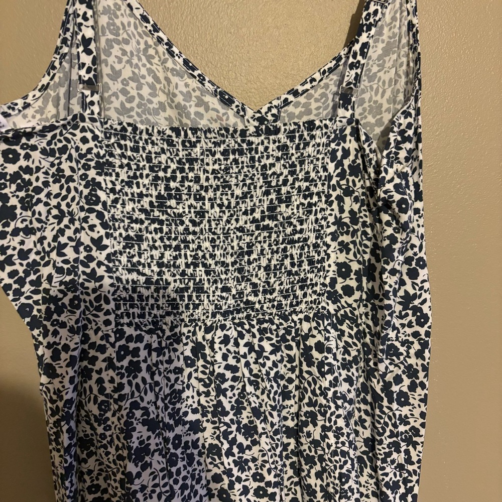 NWT Gap button front dress - Picture 3 of 10